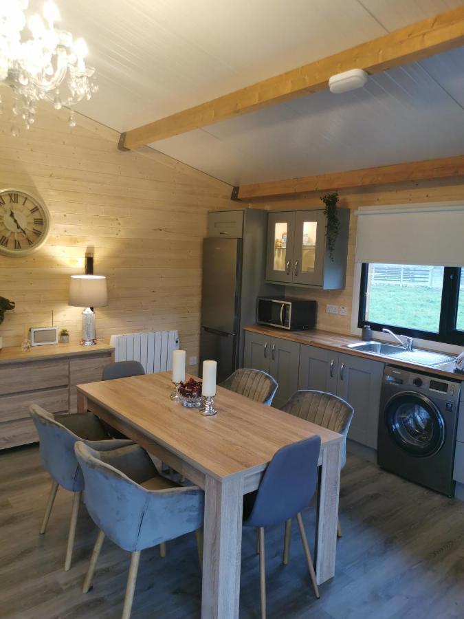 The Lodge Mountain View Log Cabin , Attymass Ballina Boyhollagh Zewnętrze zdjęcie